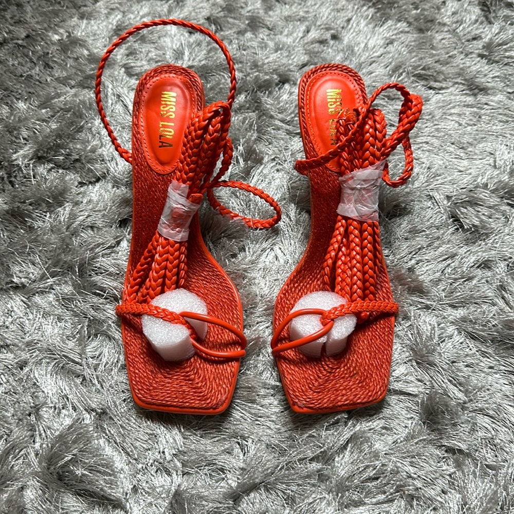 Miss Lola Heels